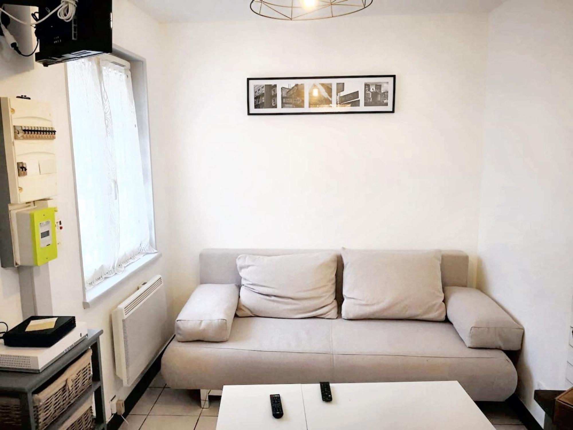 Studio Cosy A Montargis 13 M² Parking Inclus Buitenkant foto